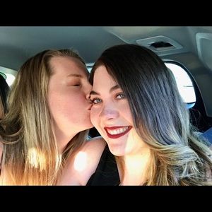 Meet your Posher, Hailey